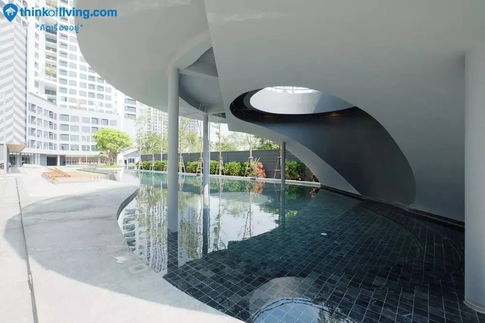 Ideo O2 Resort Condo BTS Bangna