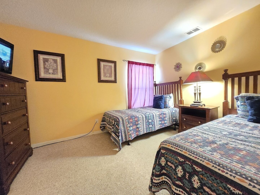 Sol142ca Spectacular 6 Bed, Solana Commuity Villa 6 Bedroom Home