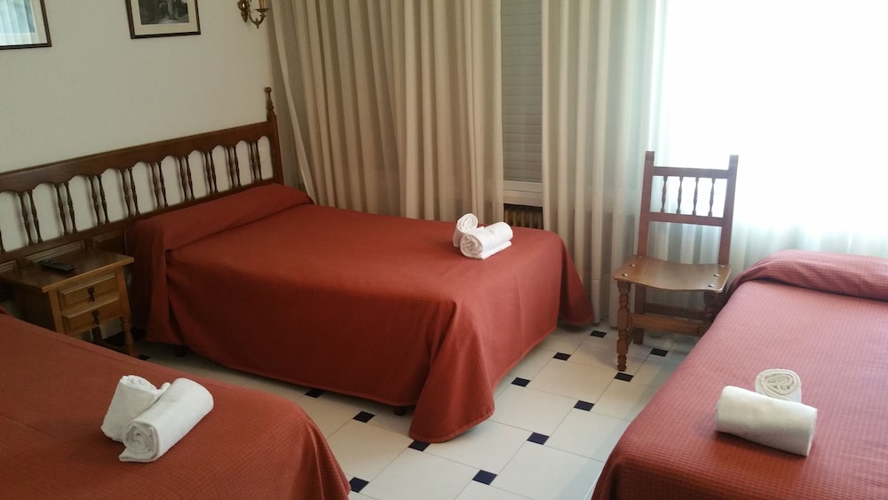 Hostal Boal photo 3