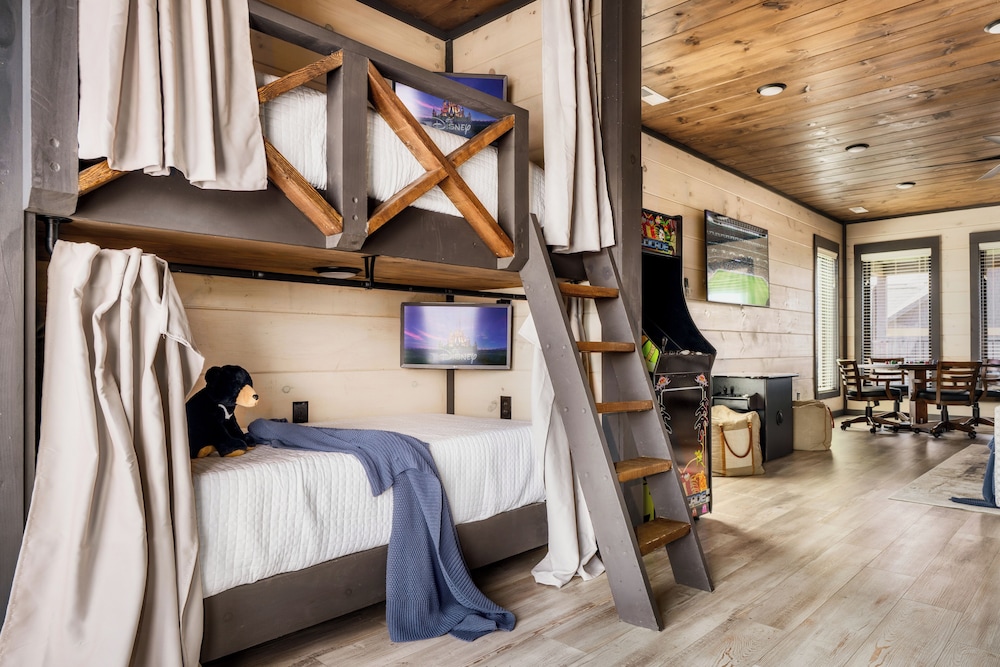 Smith Creek Reserve Luxury Cabins