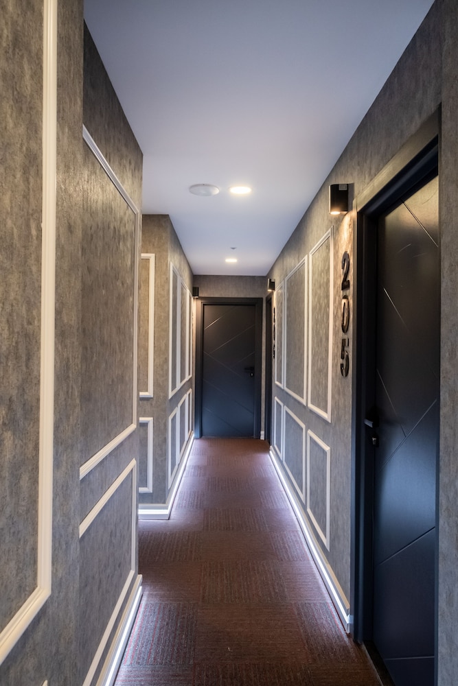 Kraliçe Oteli - Image 128