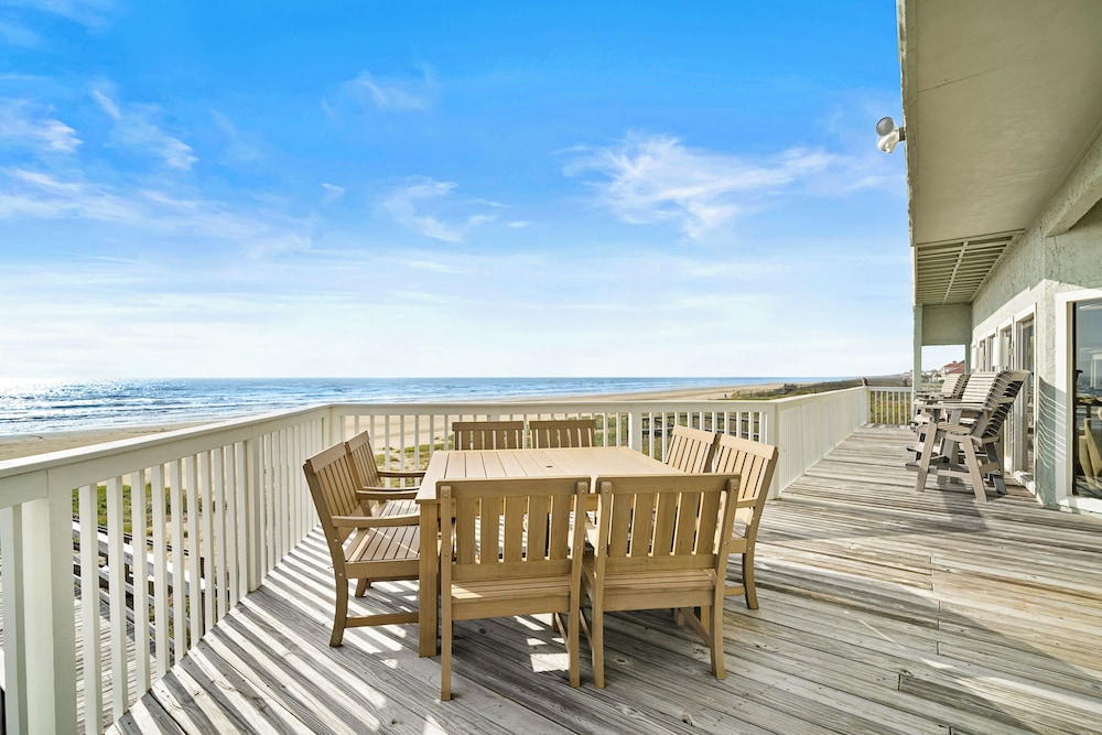 Butterfly Dunes by Ryson Vacation Rentals