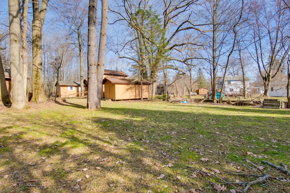 Waterfront Cottage - Dock & Chautauqua Lake Access view 4