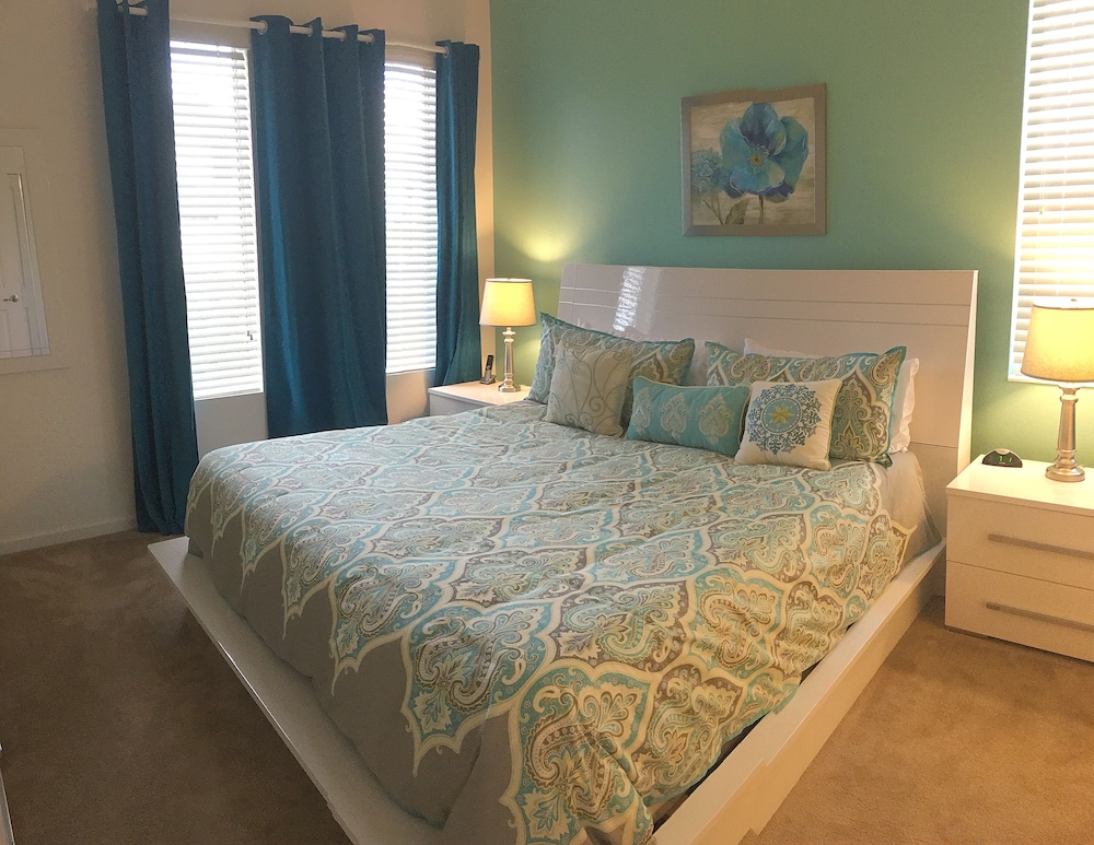 Sonoma Resort by VHC Hospitality
