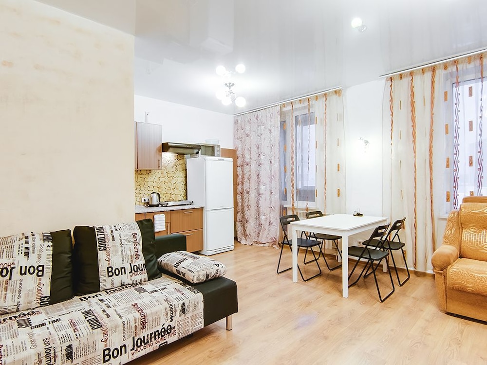 Aura Apartments