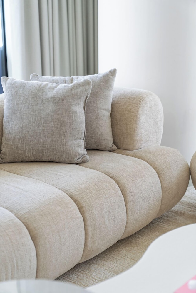 Upscale 2-BR in Grand Bleu by Elie Saab