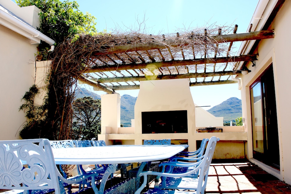 Sunset Cottage- Noordhoek