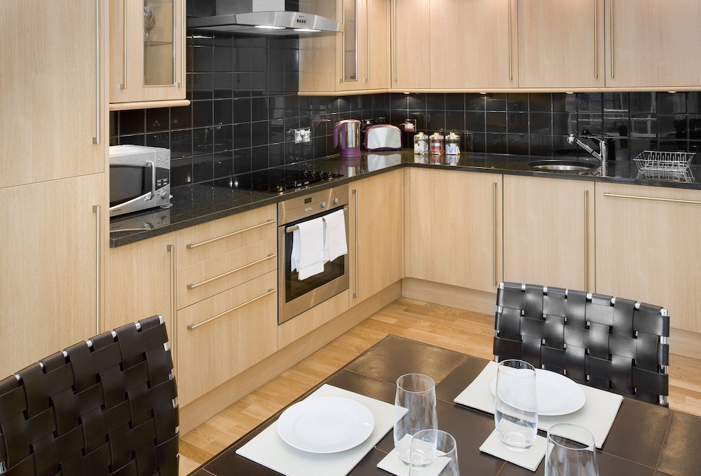 Burnets Apartments