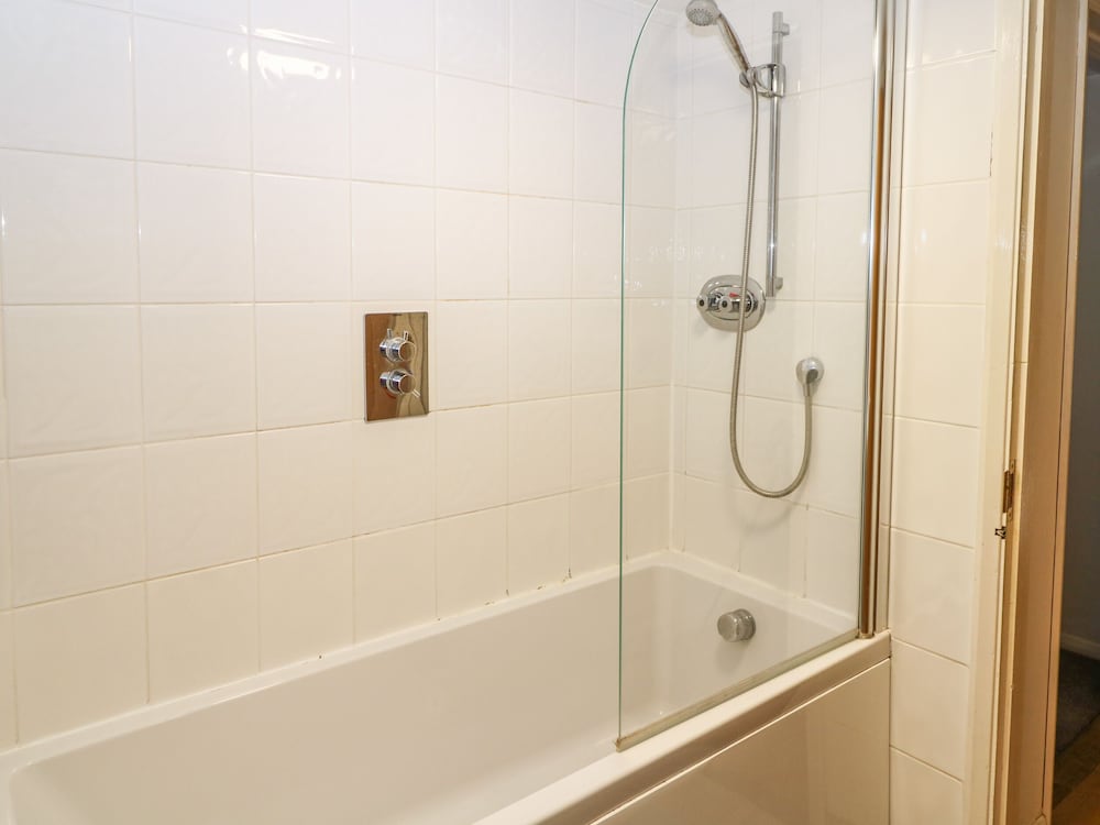 Byre Cottage 5