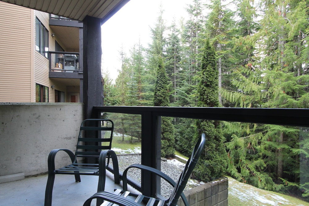 Powderhorn Condos by Whistler Retreats