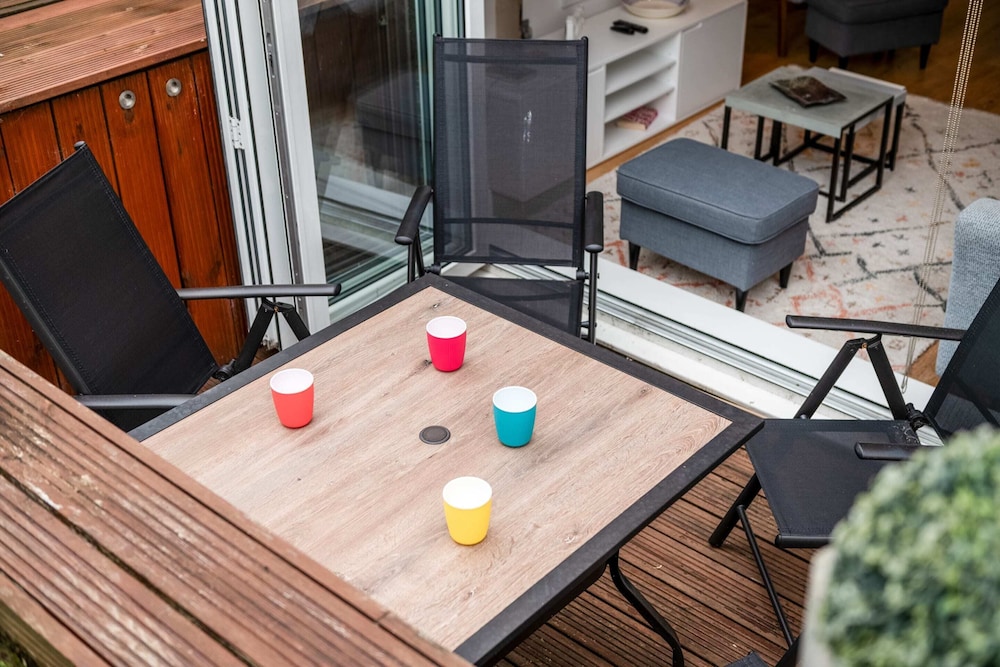 outdoor bbq area