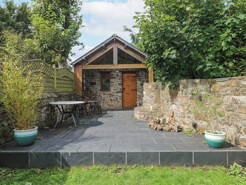 Inglenook Cottage