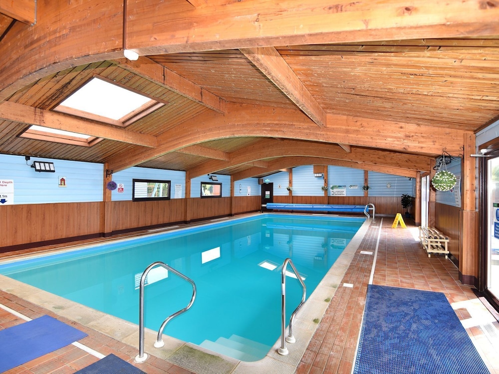 6 Pinewood Retreat