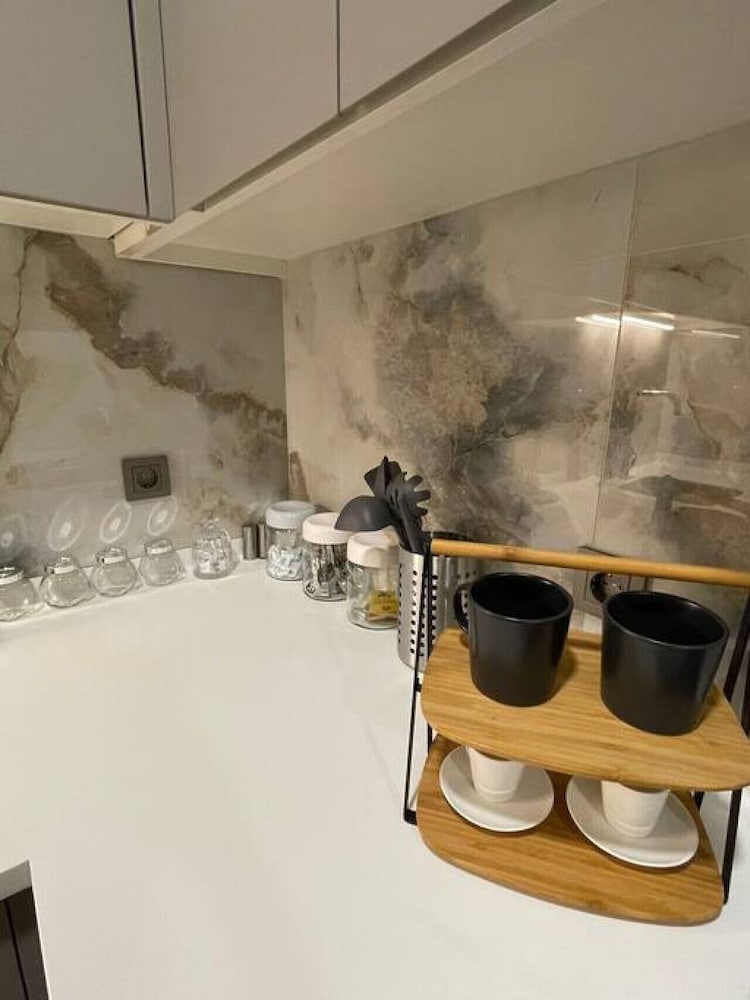 Special 2 1 Suite Apartment Near Mall of Istanbul