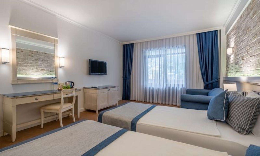 Champion Holiday Village - All Inclusive