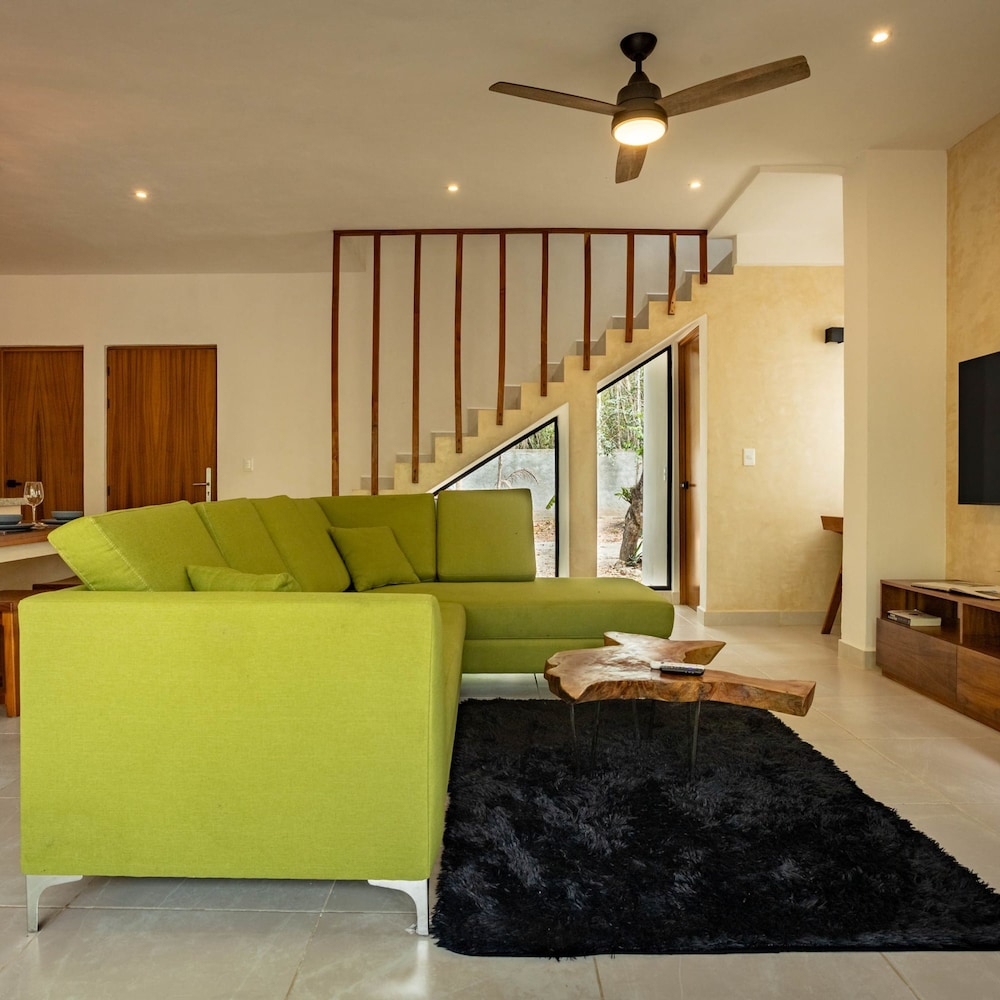 Villa Hormiguero Pool AC Internet Beach Club