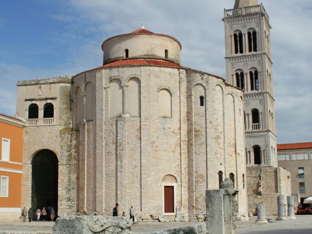 Photo 33