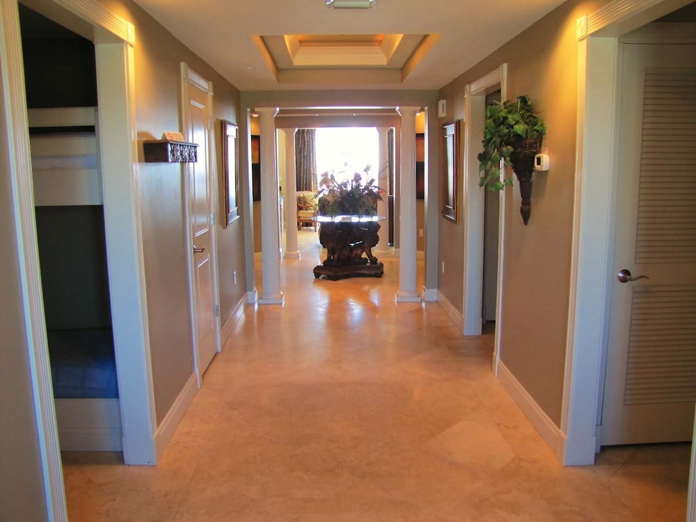 Majestic Sun Condos by Crystal Waters