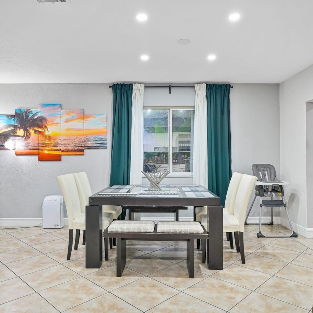 Vacay Spot Large Family Vacation Rental 4to23guest