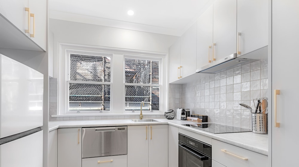 Kozyguru | Bondi Beach | Lovely Studio