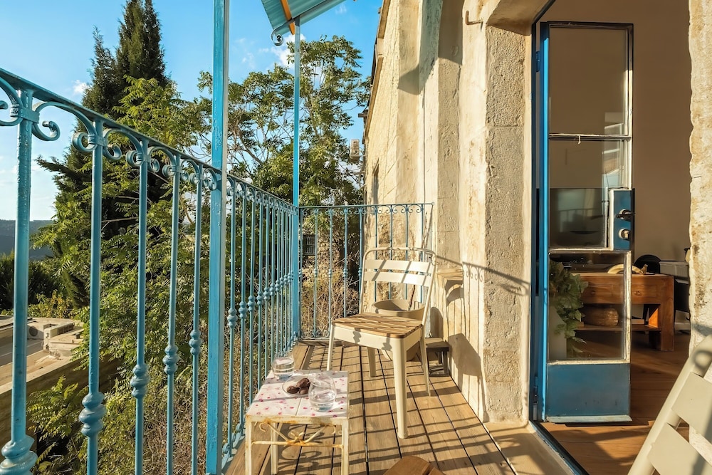 Jacuzzi Terrace Home by Sea N' Rent