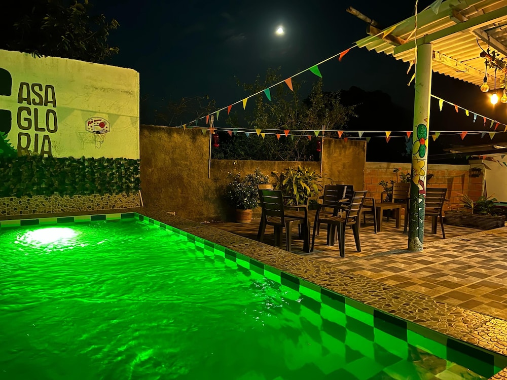 CASA GLORIA HOSTAL