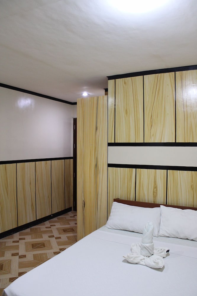 Agustin El Nido Inn