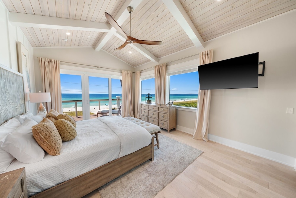 Laguna Sunset 7 Bedroom Home