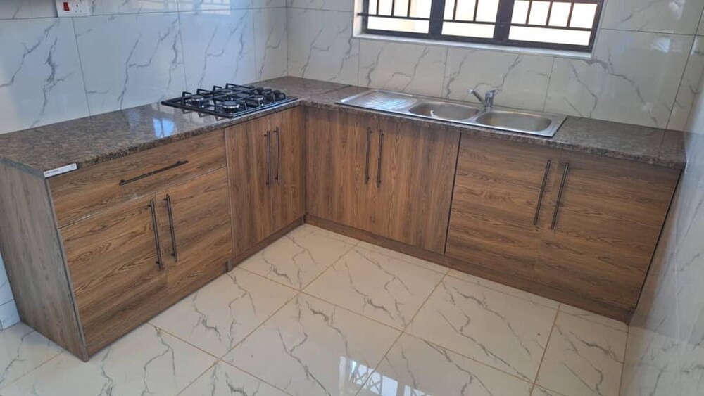 Luxury 3 Bedroom Self Catering Apartment- Masvingo