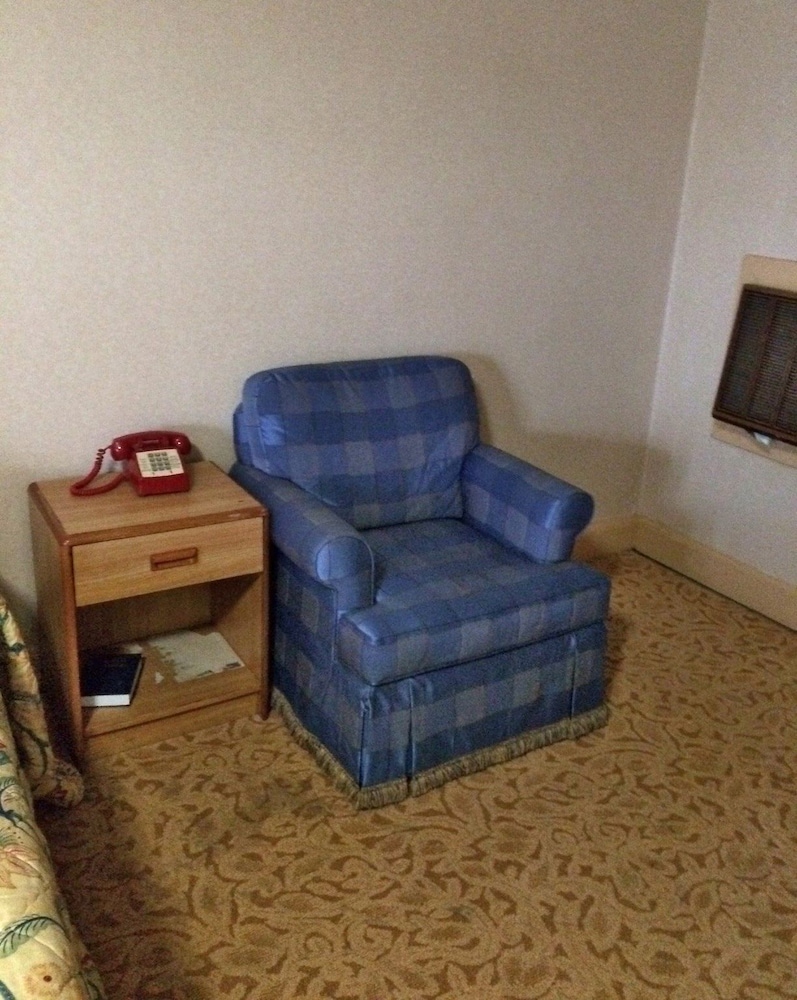 Budget Inn