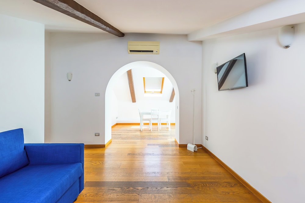 Attico al Duomo by Napoliapartments
