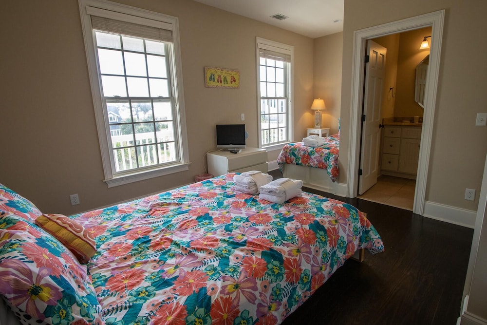 778 Marlin Dr view 3