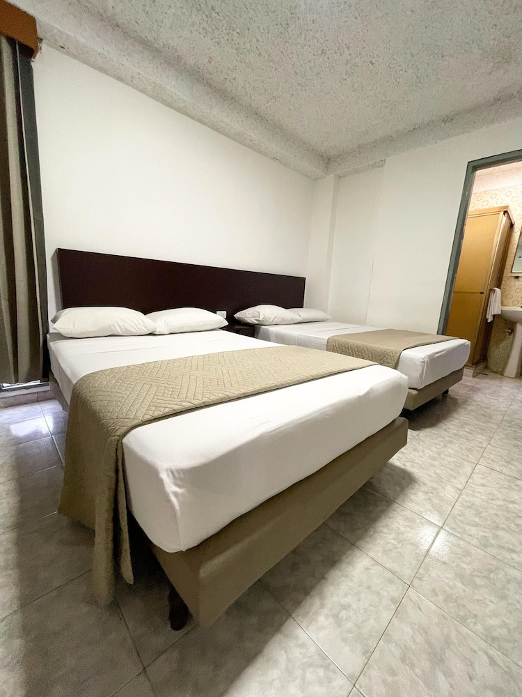 Hotel Grand Galaxie