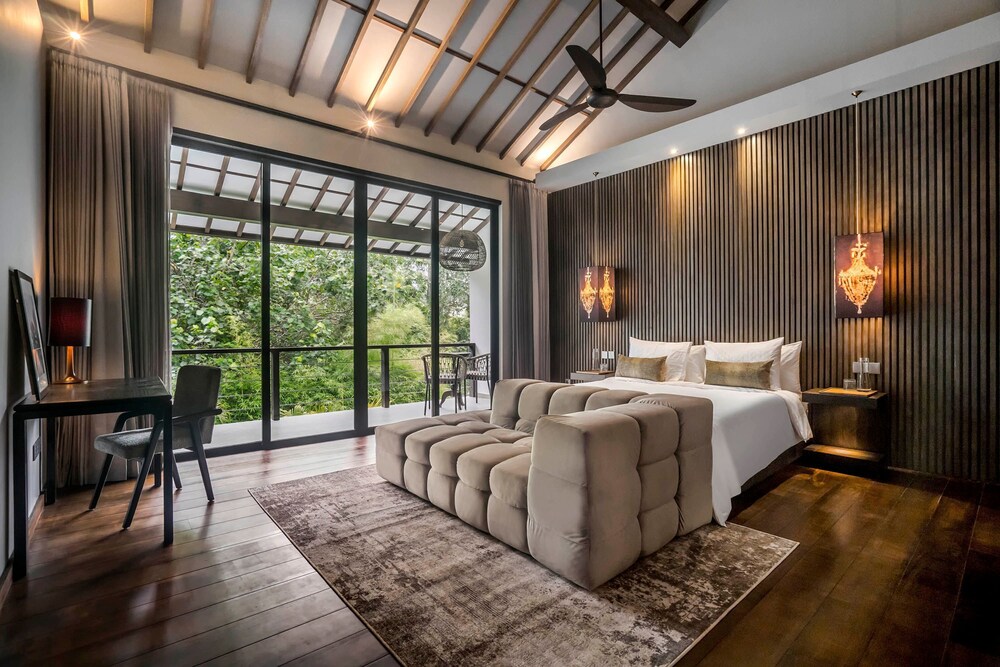 Umayam Luxury Townhouse 7 by Alfred in Bali - New Modern Luxury 3BR w Pool Near Pererenan Beach