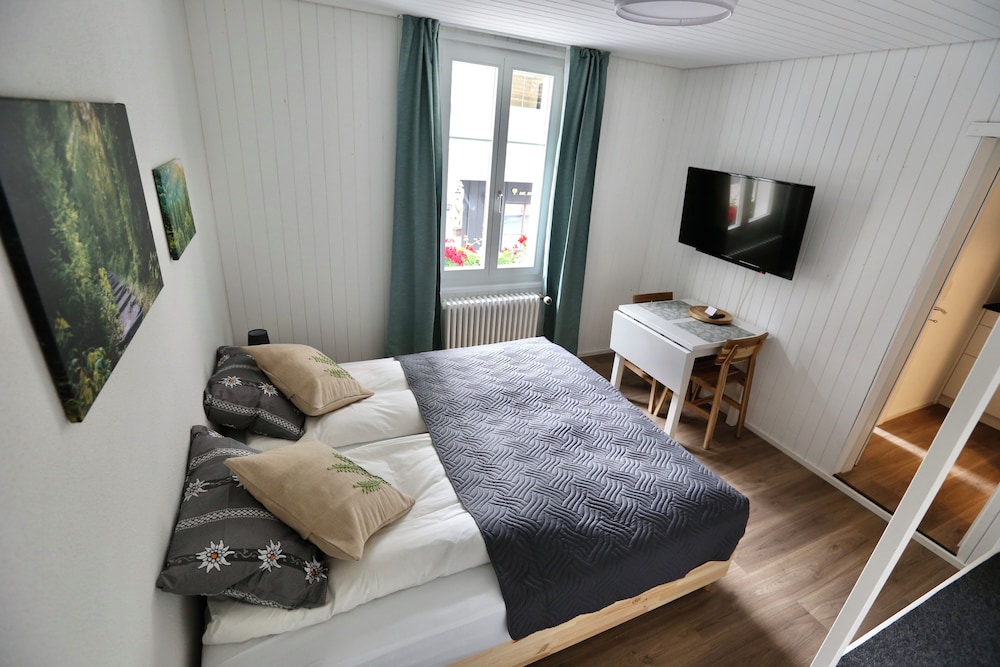 ALP APARTMENTS with self check-in