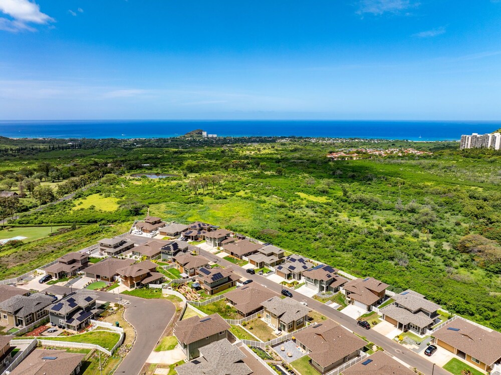 @ Marbella Lane - 3BR w/ Amazing MT & Ocean Vistas