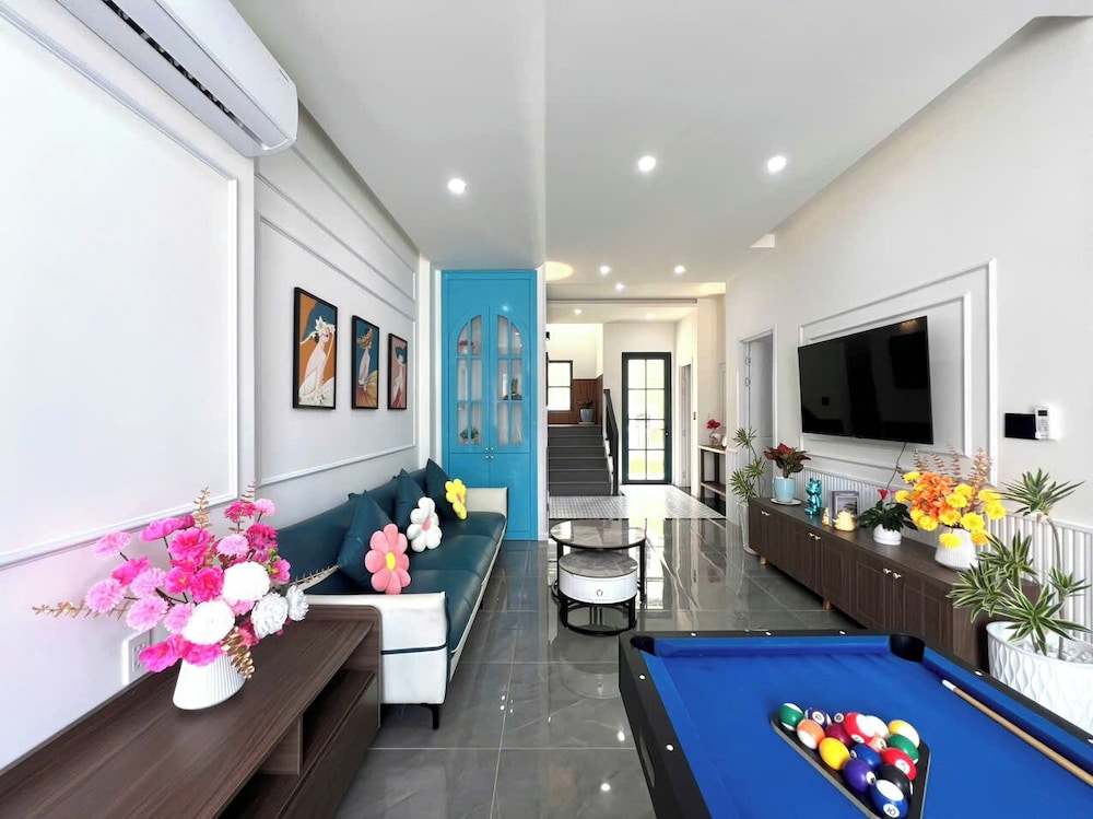 Hưng Hà Villa