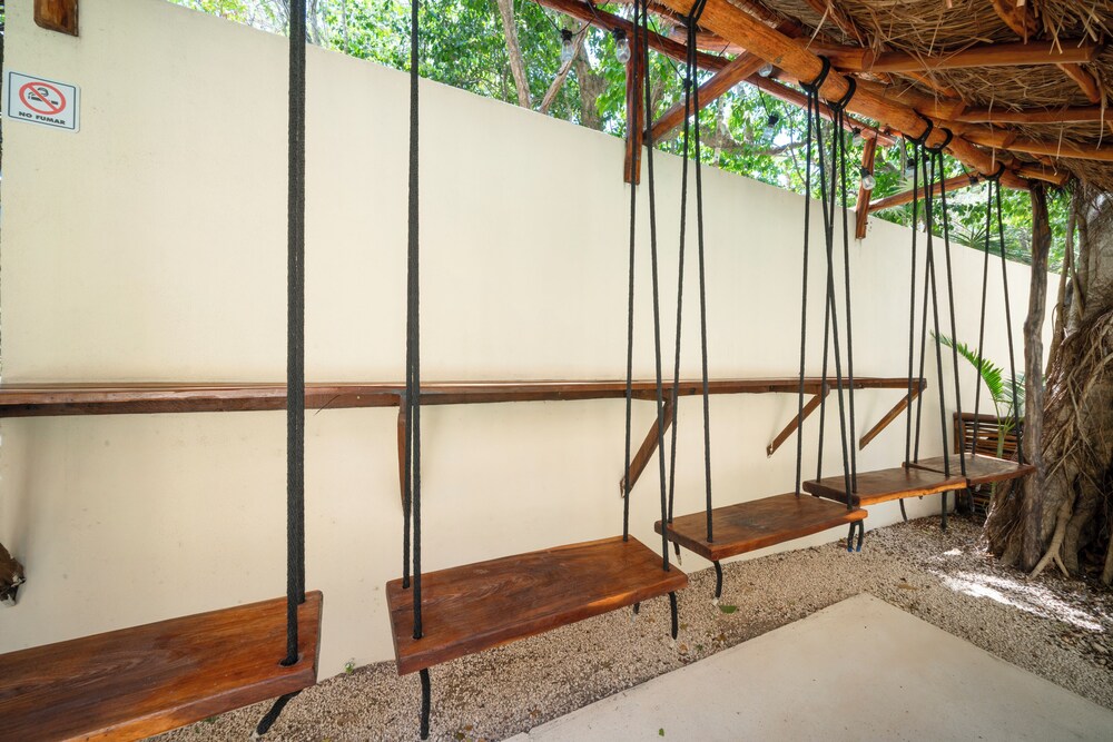 Cozy Apartment with Jungle View in Tulum