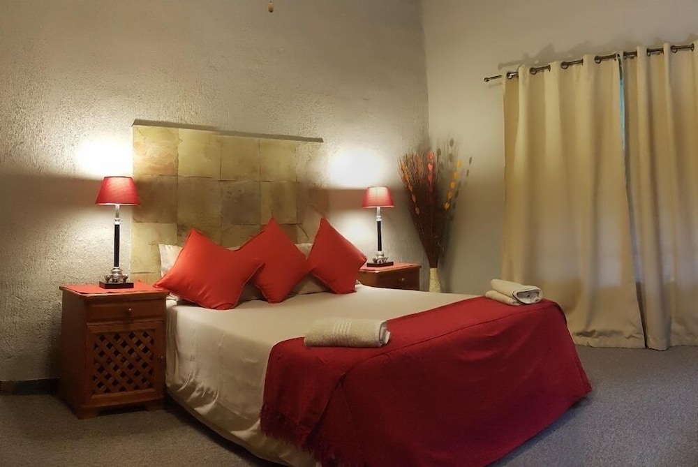 Kwambali Riverside Lodge