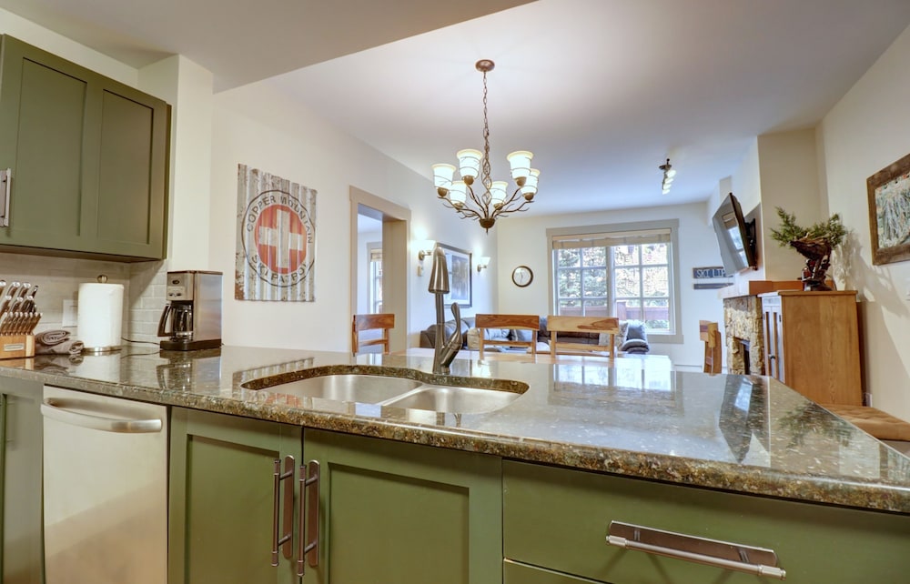 Pp212 Passage Point 2 Bedroom Condo