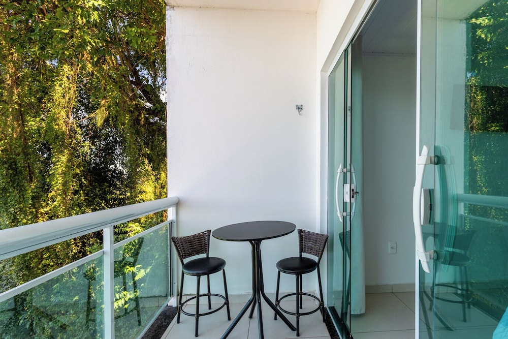 Loft com Varanda e Vista Para o mar em Mangaratiba