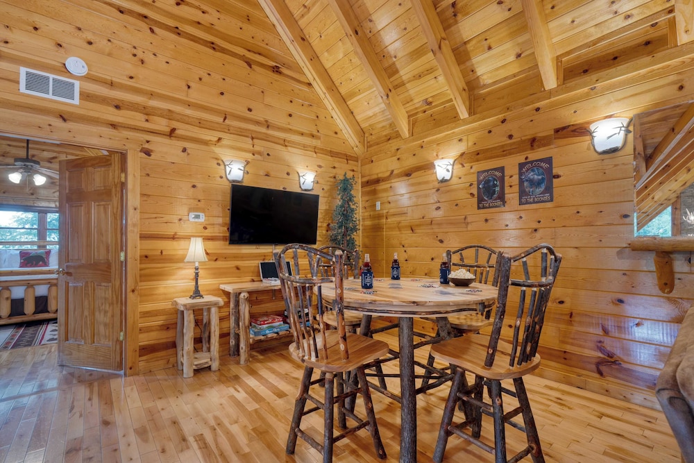 Sleeps 26, 2 Homes Theater Room, Game Room, Hot Tub, Smoky Mountain Views