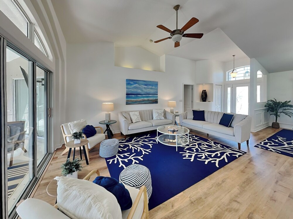 Shore Thing by Distinctive Beach Rentals