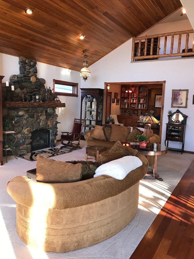 Inn on Bigfork Bay Geronimo