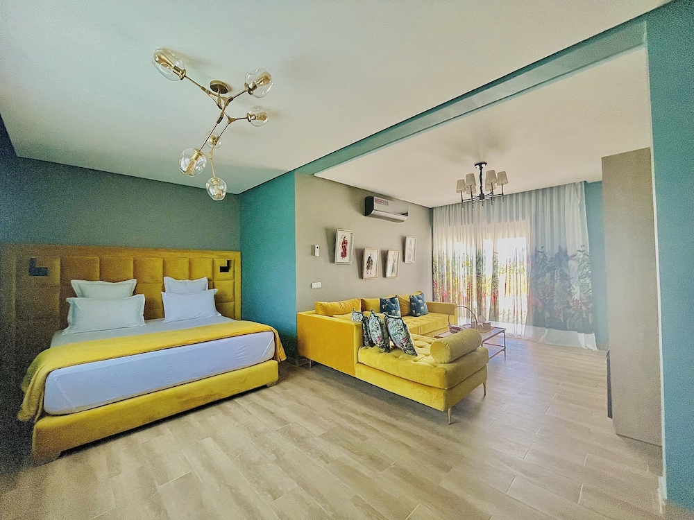 hotel room