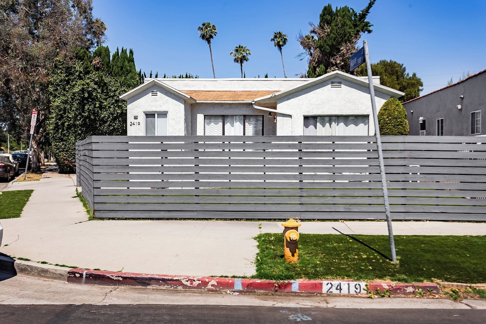 South Sycamore by Avantstay Centrally Located