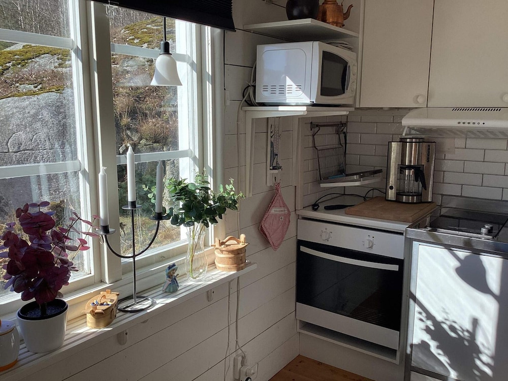 3 Person Holiday Home in Odsmal