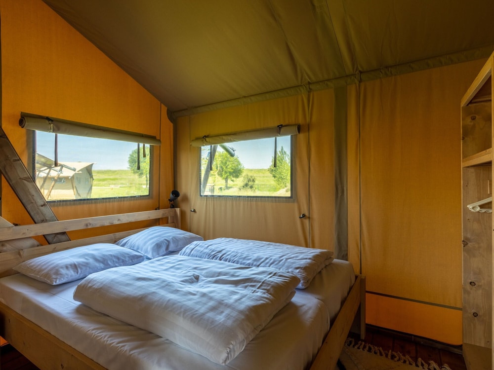 Safari Lodge Near Ijsselmeer Glamping view 3