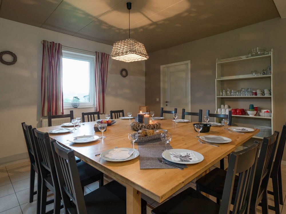 Luxury Holiday Home With Private Garden