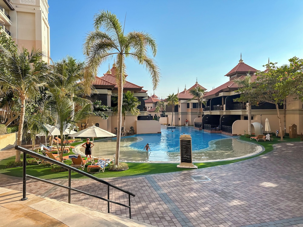 Resort Apartments - Royal Amwaj North